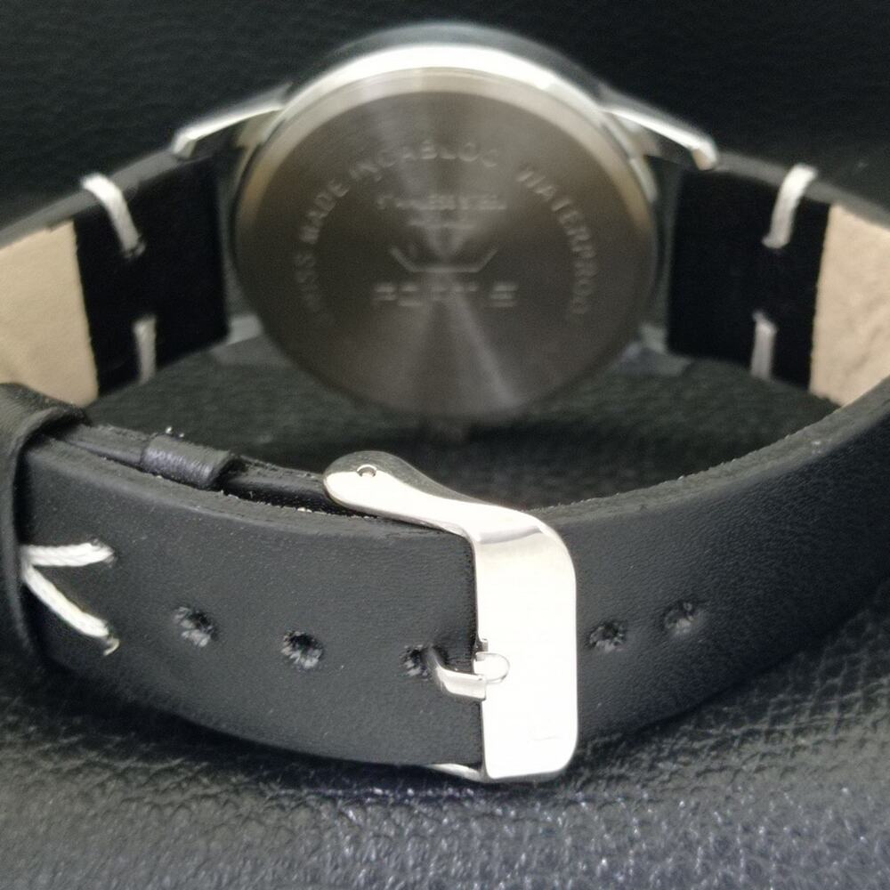Vintage 1982 Fortis Manual Mens Silver Watch W/Leather Strap & Black accents - Picture 2 of 9